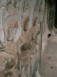 Apsara-Reliefs II